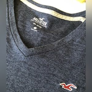 Hollister shirt blue/grey. Great condition